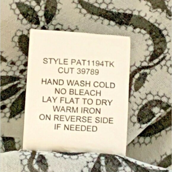 Fig & Flower Sheer BOHO Blouse Black White Lace-up V-Neck Sz L Black Lace #222L - Picture 6 of 6